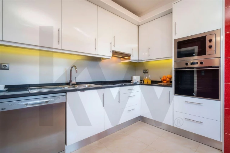 Moradia T5 para Arrendamento em Albufeira e Olhos de Água Foto 73