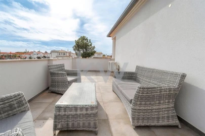 Moradia T2 para Venda em Albufeira e Olhos de Água