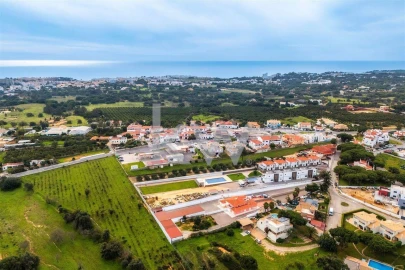 Moradia T2 para Venda em Albufeira e Olhos de Água