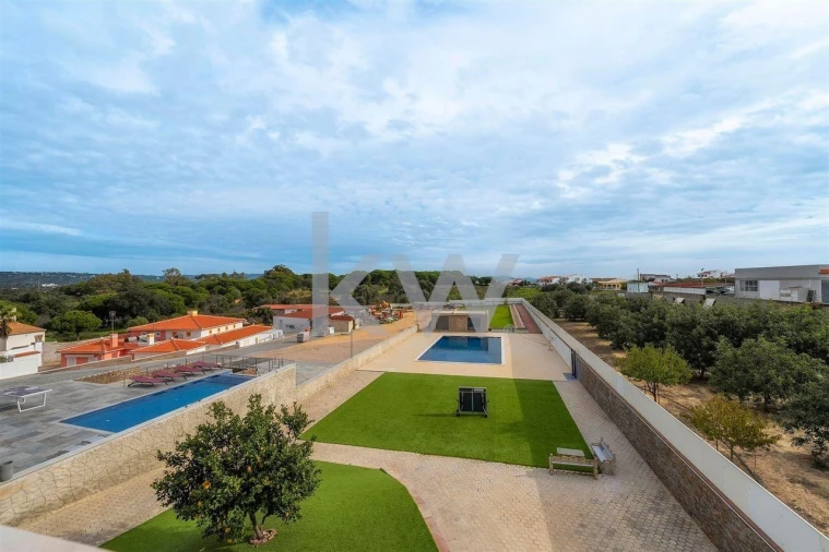 Moradia T2 para Venda em Albufeira e Olhos de Água Foto 31