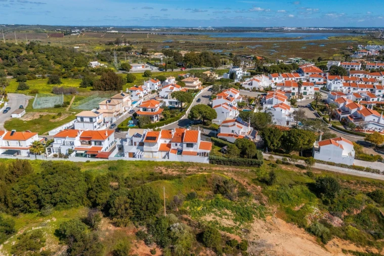 Moradia T4 para Venda em Castro Marim Foto 54