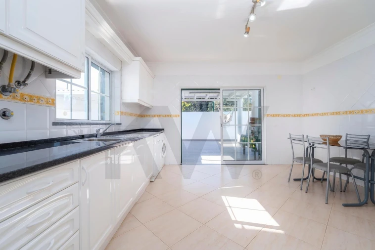 Moradia T4 para Venda em Castro Marim Foto 7