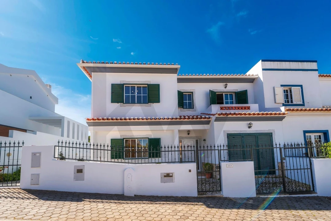 Moradia T4 para Venda em Castro Marim Foto 12