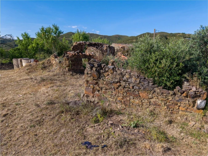 Terreno para Venda em Santa Catarina da Fonte do Bispo Foto 2