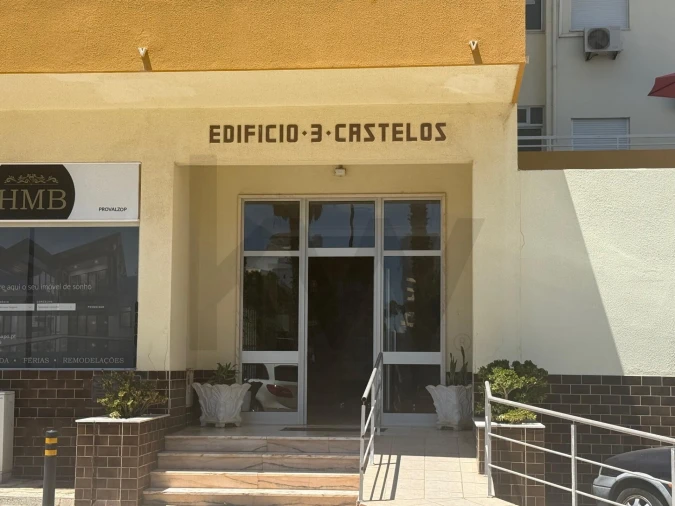 Loja para Venda em Portimão Foto 1