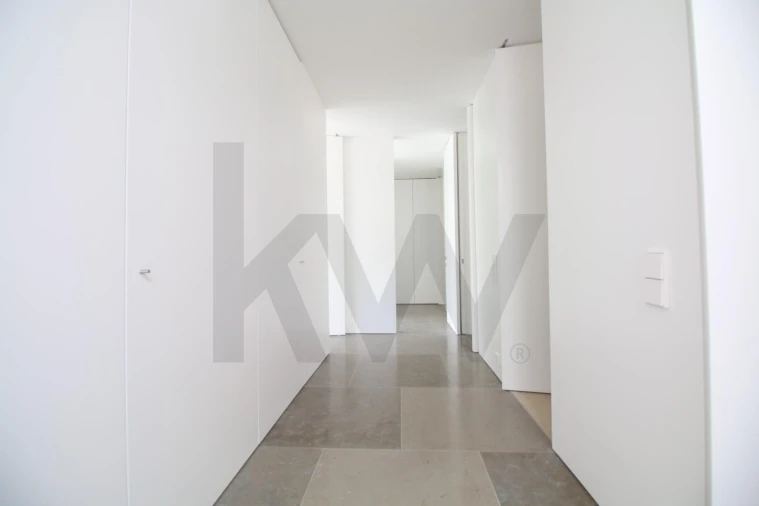 Moradia T4 para Venda em Vau Foto 36