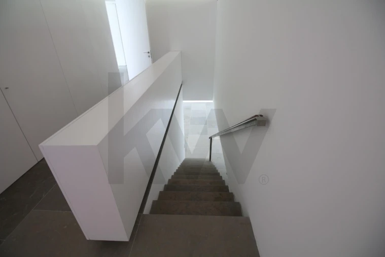 Moradia T4 para Venda em Vau Foto 35