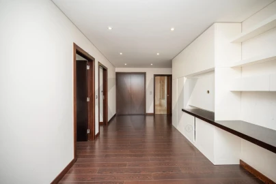 Moradia T5 para Venda em Alcabideche