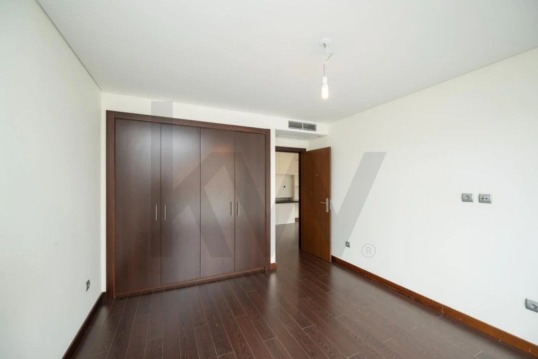 Moradia T5 para Venda em Alcabideche Foto 40