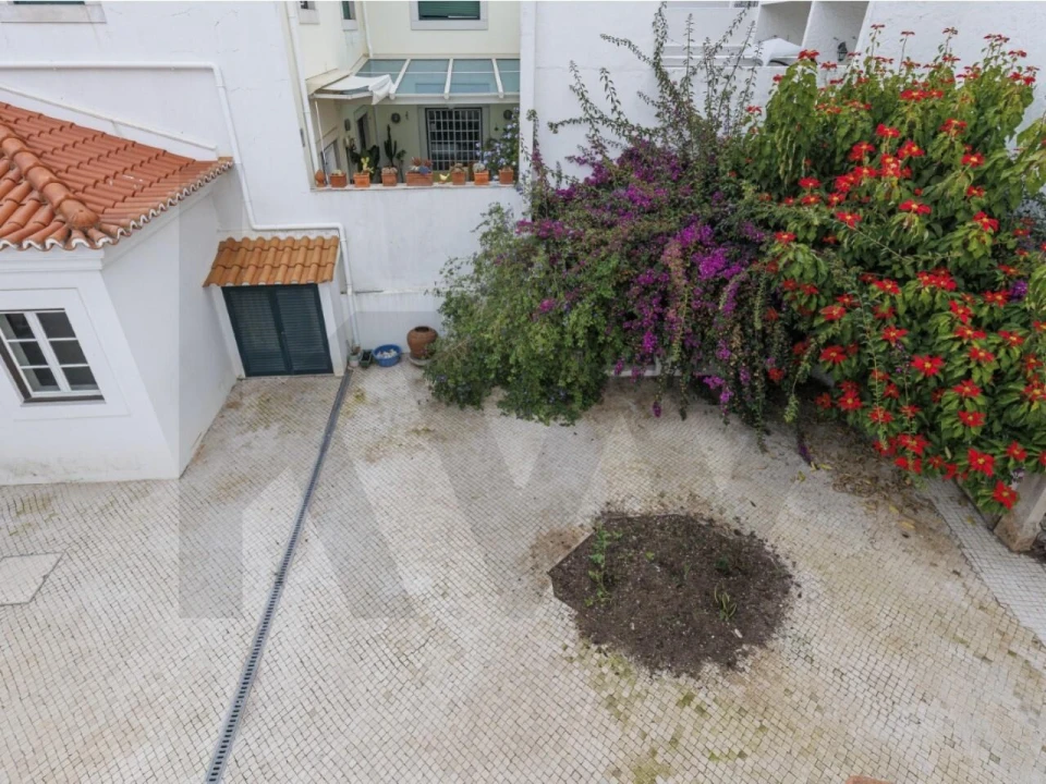 Moradia T6 para Venda em Cascais e Estoril Foto 3