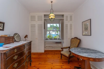 Moradia T8 para Venda em Cascais e Estoril