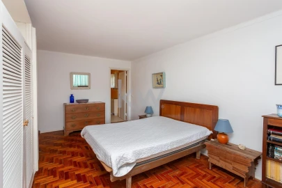 Moradia T8 para Venda em Cascais e Estoril