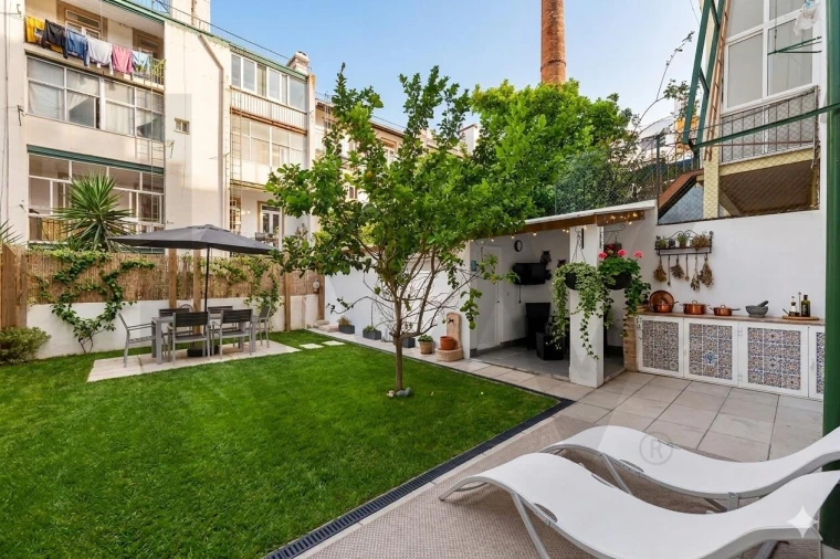 Apartamento T3 para Venda em Arroios Foto 3