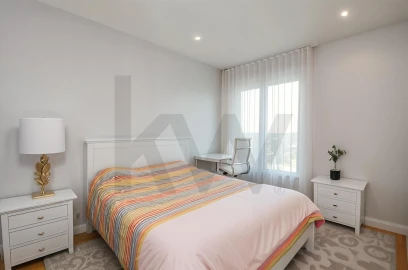 Apartamento T5 para Venda em Belém