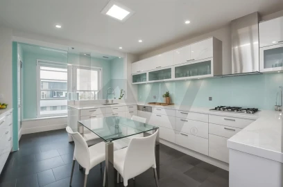 Apartamento T5 para Venda em Belém