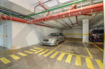 Apartamento T5 para Venda em Belém