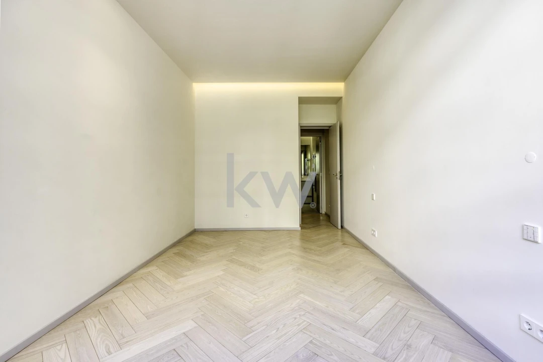 Apartamento T1 para Venda em Santo António Foto 14