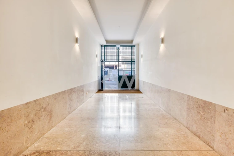 Apartamento T1 para Venda em Santo António Foto 39