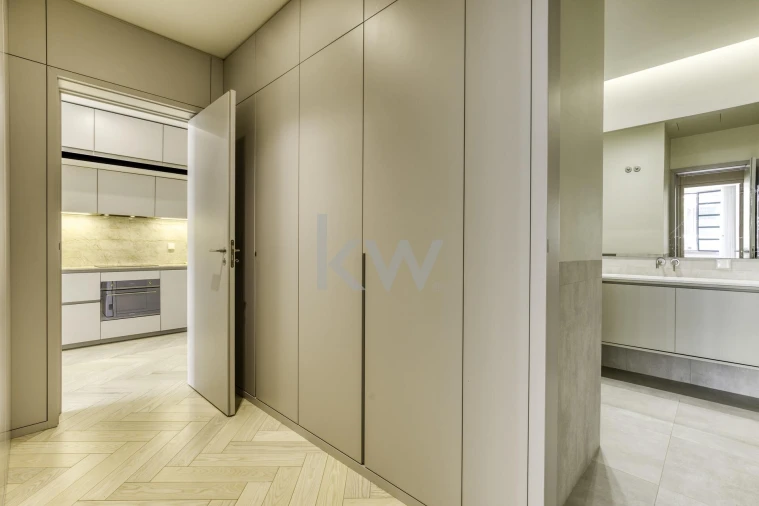 Apartamento T1 para Venda em Santo António Foto 15