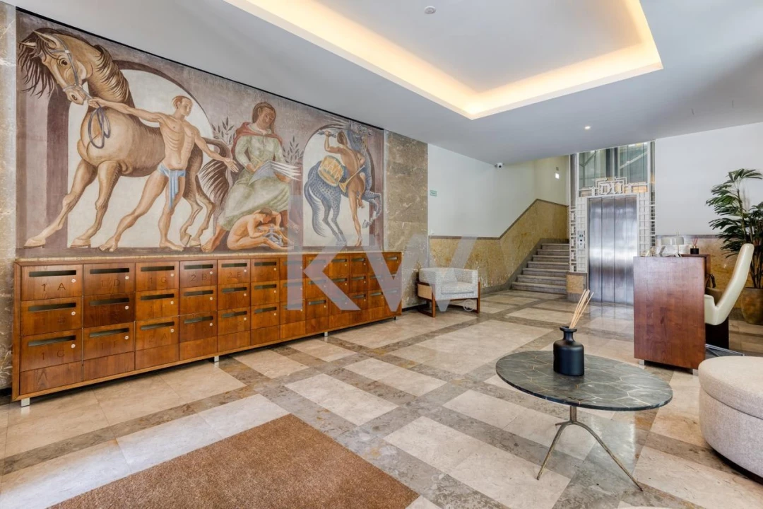 Apartamento T1 para Venda em Santo António Foto 32