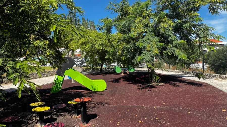 Terreno para Venda em Santa Iria de Azoia, São João da Talha e Bobadela Foto 8
