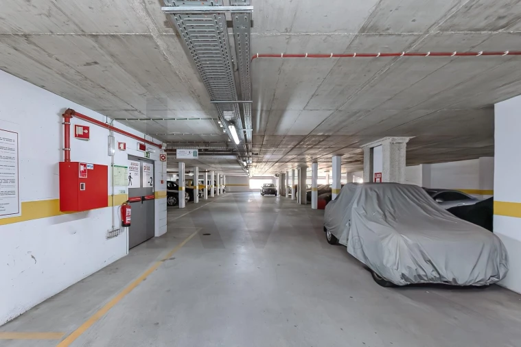 Negócio para Venda em Carnaxide e Queijas Foto 30