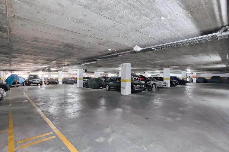 Negócio para Venda em Carnaxide e Queijas Foto 13