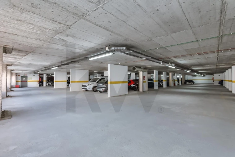 Negócio para Venda em Carnaxide e Queijas Foto 54