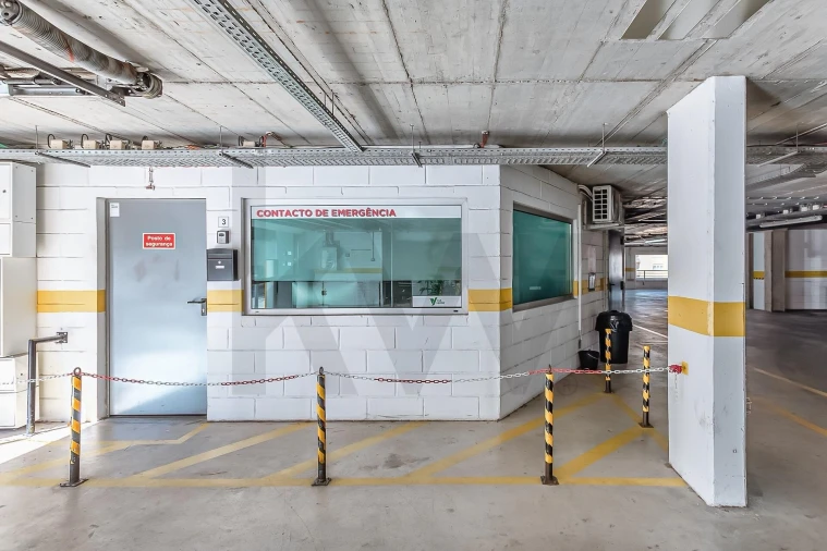 Negócio para Venda em Carnaxide e Queijas Foto 3