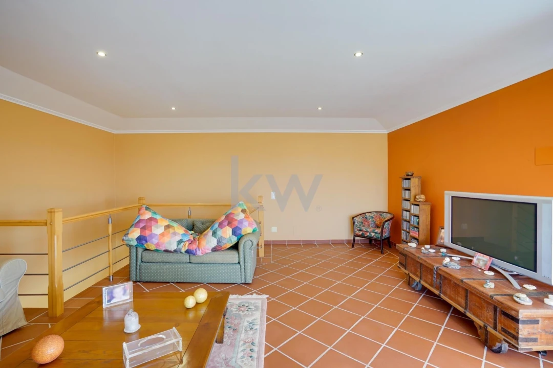 Moradia T3 para Venda em Colares Foto 9