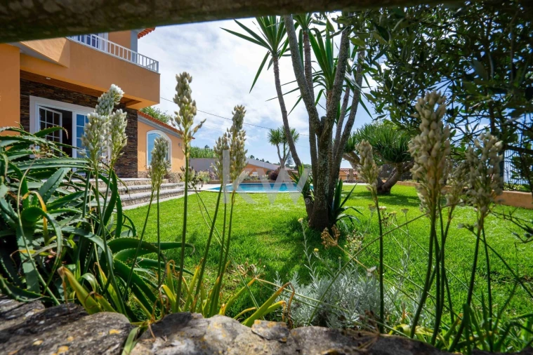 Moradia T3 para Venda em Colares Foto 7