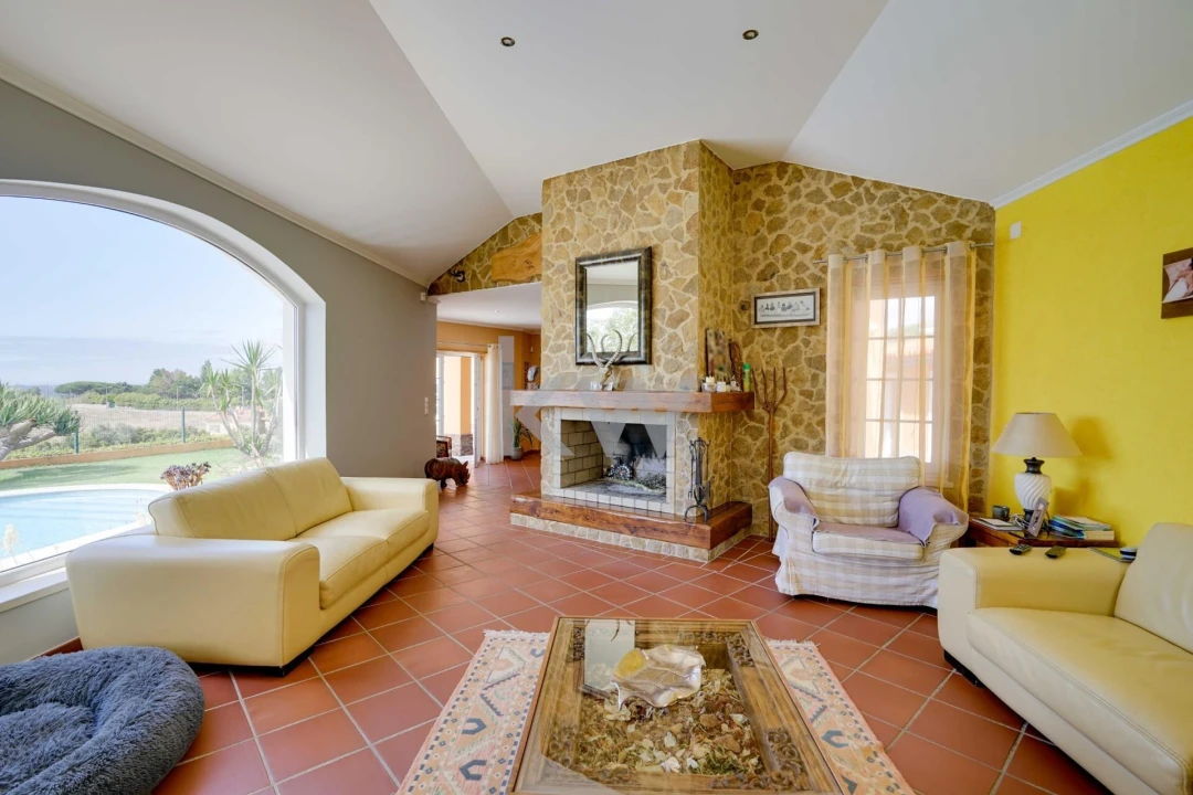 Moradia T3 para Venda em Colares Foto 14