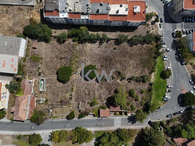 Quinta T3 para Venda em Queluz e Belas Foto 4