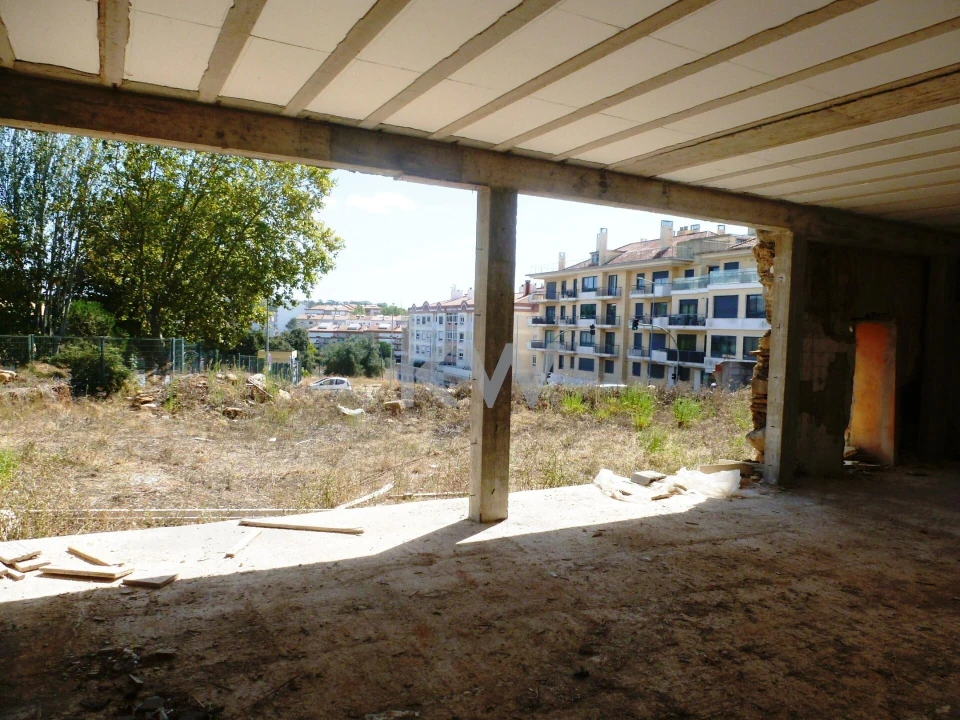 Moradia T4 para Venda em Queluz e Belas Foto 11