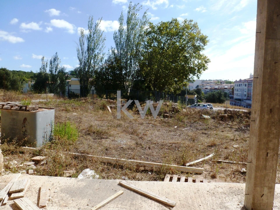 Moradia T4 para Venda em Queluz e Belas Foto 12