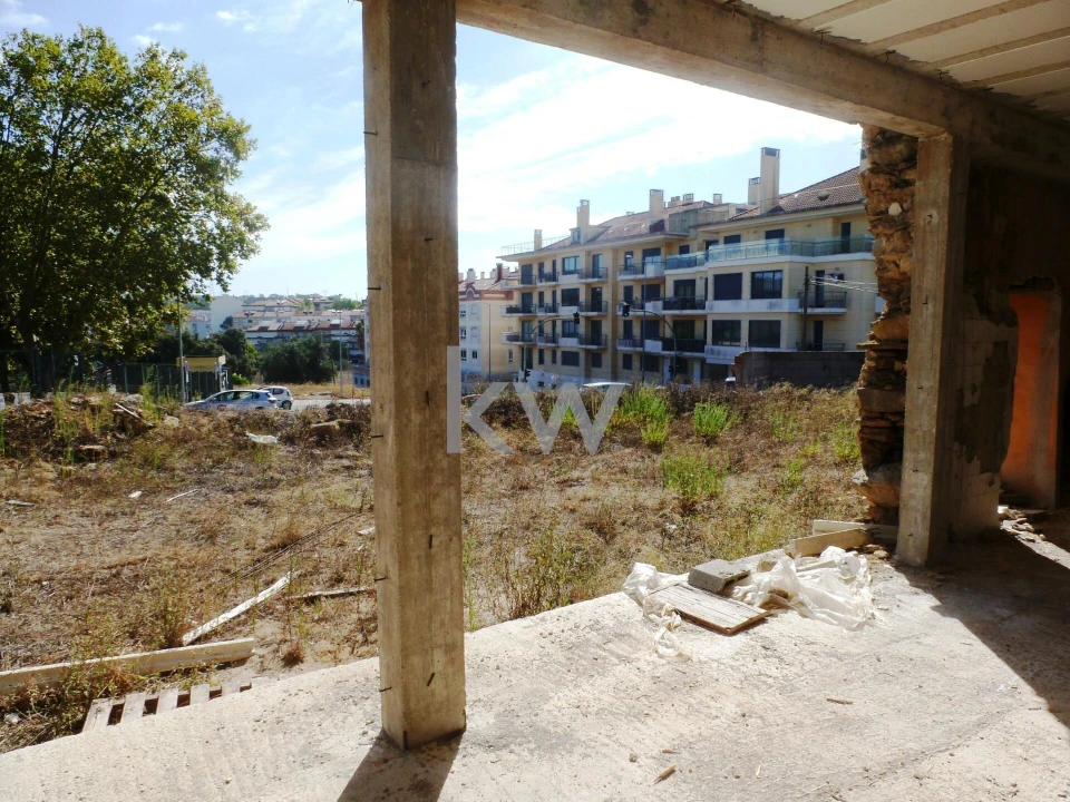 Moradia T4 para Venda em Queluz e Belas Foto 13