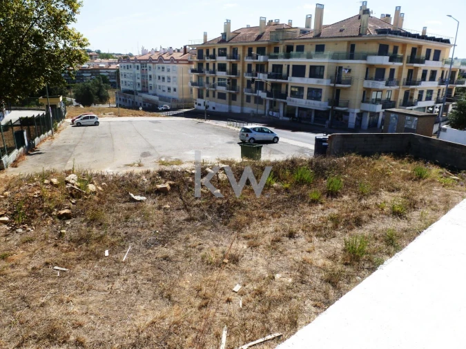 Moradia T4 para Venda em Queluz e Belas Foto 15