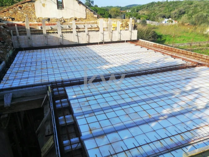 Moradia T4 para Venda em Queluz e Belas Foto 4