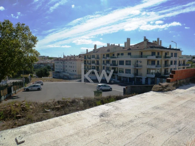 Moradia T4 para Venda em Queluz e Belas Foto 8