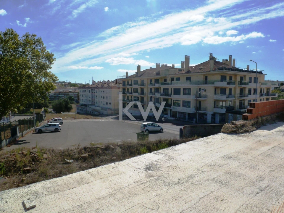 Moradia T4 para Venda em Queluz e Belas Foto 8