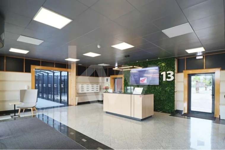 Escritório para Arrendamento em São João das Lampas e Terrugem Foto 5