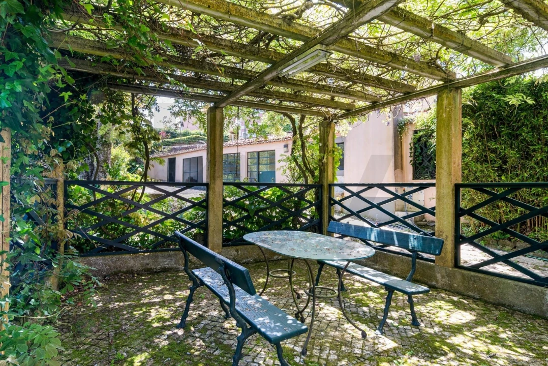 Moradia T7 para Venda em São João das Lampas e Terrugem Foto 12