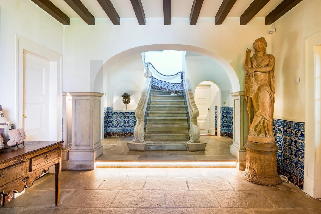 Moradia T7 para Venda em São João das Lampas e Terrugem Foto 3