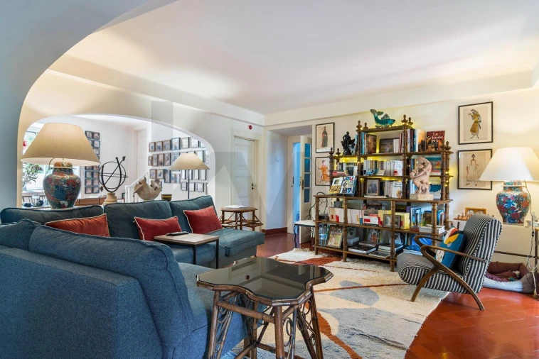 Moradia T7 para Venda em São João das Lampas e Terrugem Foto 9