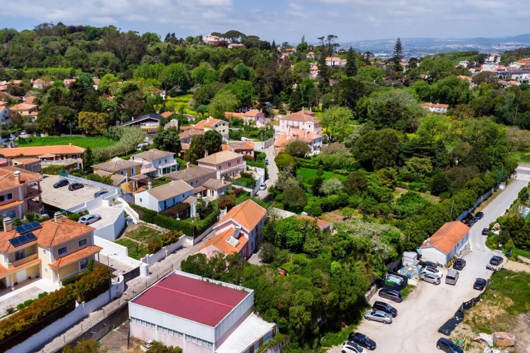 Moradia T7 para Venda em São João das Lampas e Terrugem Foto 24