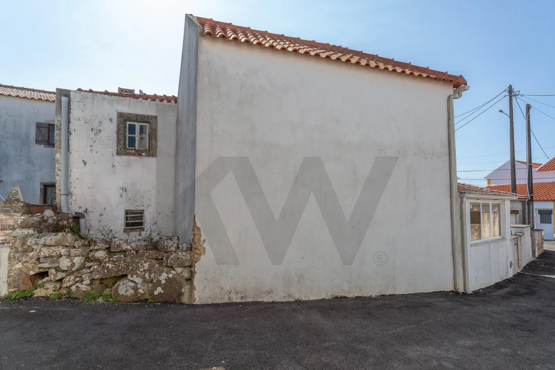 Moradia T3 para Venda em Santa Maria e São Miguel, São Martinho, São Pedro Penaferrim Foto 3