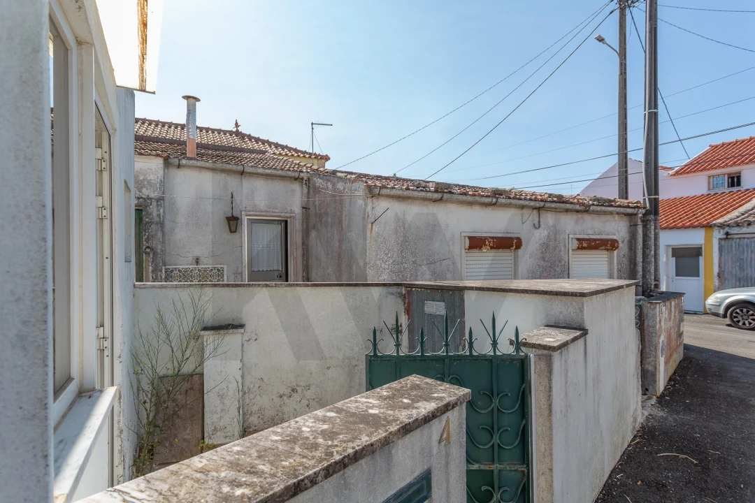 Moradia T3 para Venda em Santa Maria e São Miguel, São Martinho, São Pedro Penaferrim Foto 2
