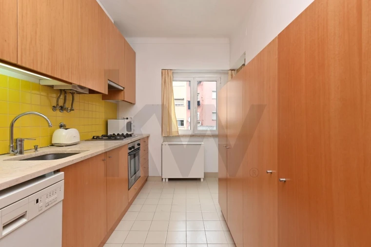 Apartamento T2 para Arrendamento em Falagueira-Venda Nova Foto 21