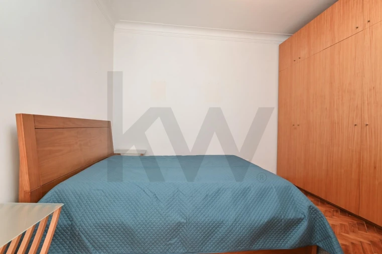 Apartamento T2 para Arrendamento em Falagueira-Venda Nova Foto 12