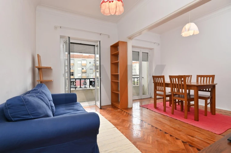 Apartamento T2 para Arrendamento em Falagueira-Venda Nova Foto 1